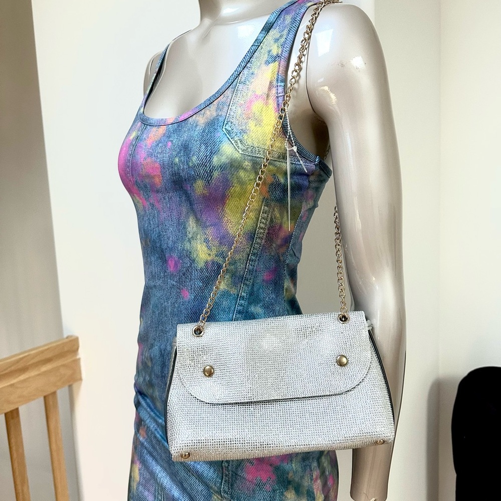 Elegant Silver Chain Shoulder Bag